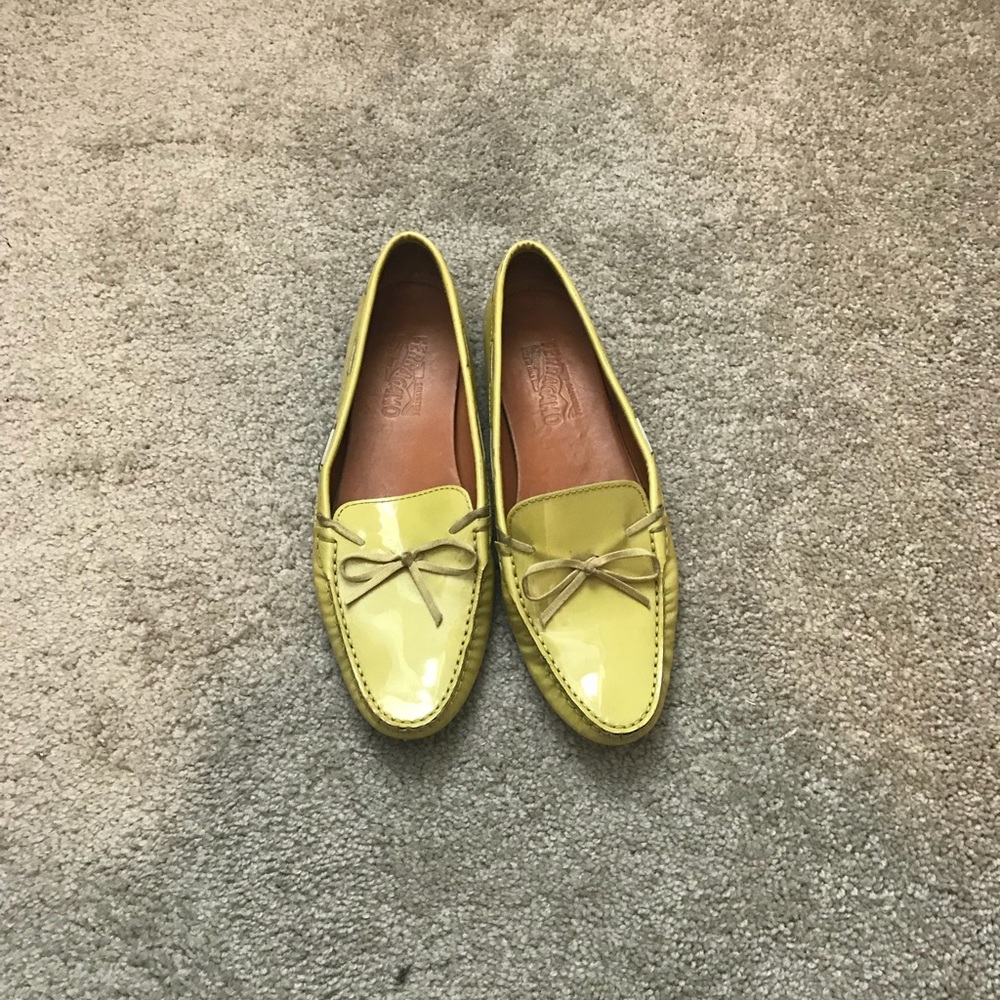 Salvatore Ferragamo Green Round-Toe Loafers